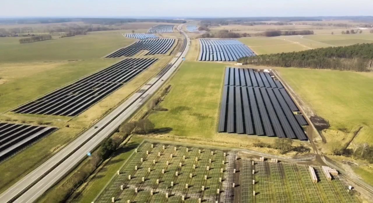 ����֮��8590cn�������70MW���ʽ��������ŷ������������ȫ��ս�������¼�Ԫ
